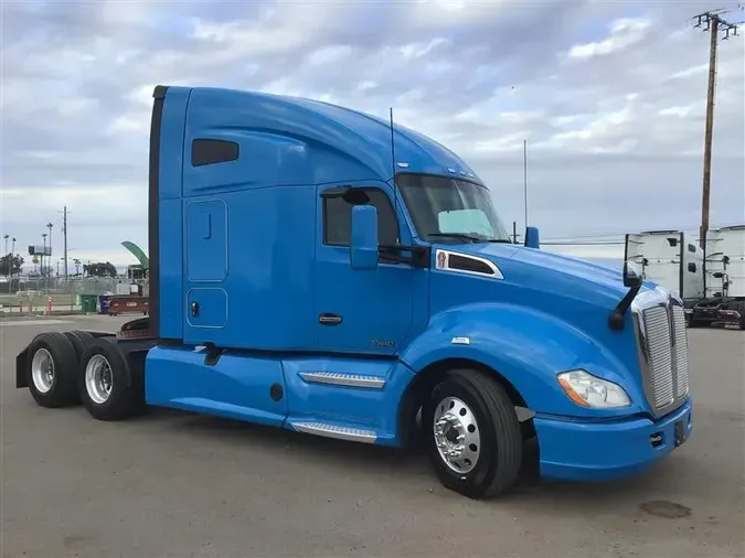 2021 KENWORTH T680