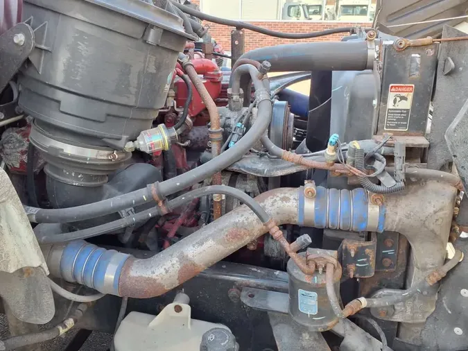 2020 FREIGHTLINER/MERCEDES M2 1063e205281200842b300c10c075e5bd809