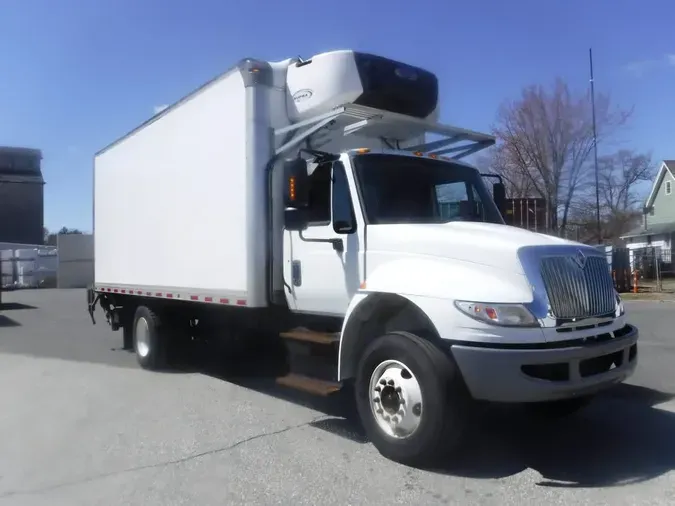 2019 NAVISTAR INTERNATIONAL 4300