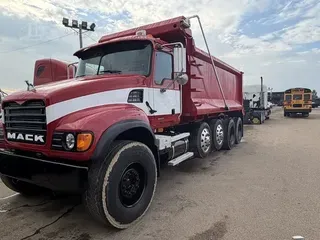 2007 MACK GRANITE CV713