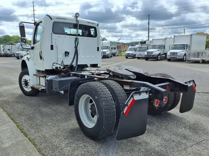 2018 FREIGHTLINER/MERCEDES M2 106