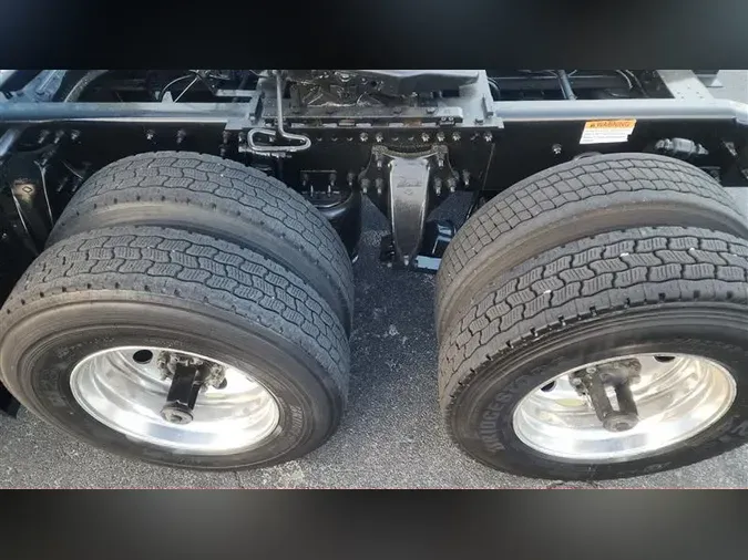 2023 FREIGHTLINER CA1263e2d39c25daa88369dcc1ef65a735a13