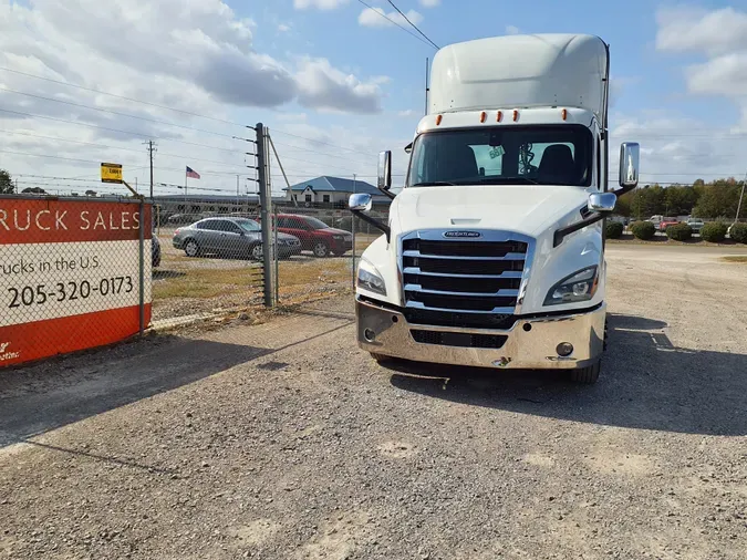 2019 FREIGHTLINER/MERCEDES NEW CASCADIA 126