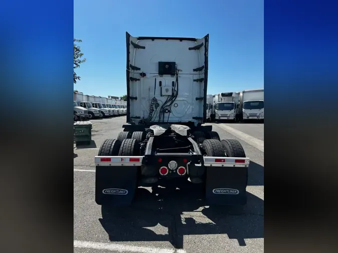 2020 FREIGHTLINER NEW CASCADIA PX12664