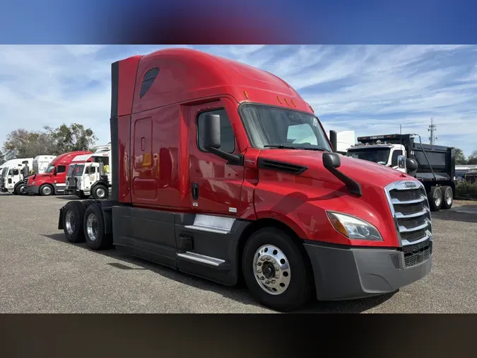 2022 Freightliner Cascadia