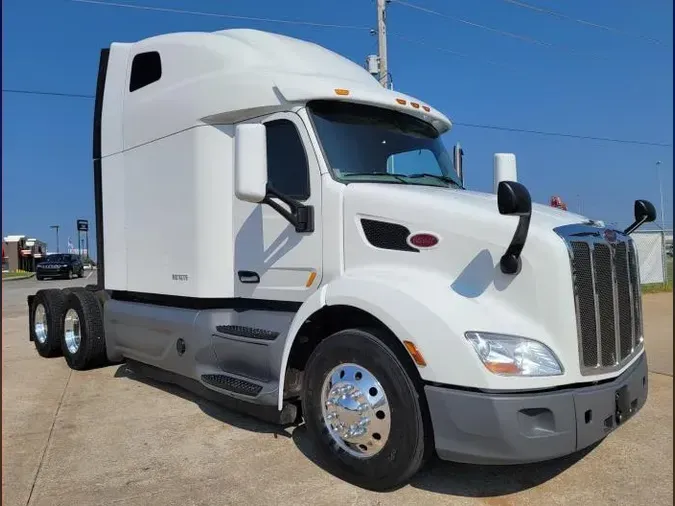 2021 Peterbilt 579