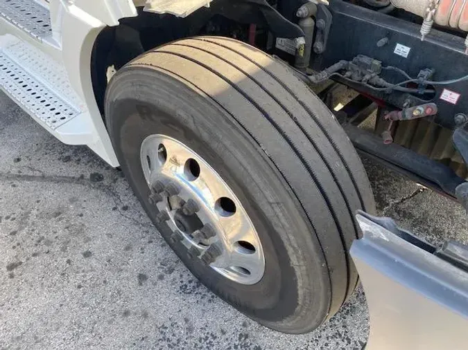 2020 Freightliner Cascadia