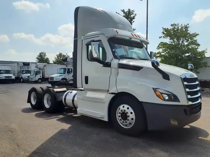 2021 FREIGHTLINER NEW CASCADIA PX12664