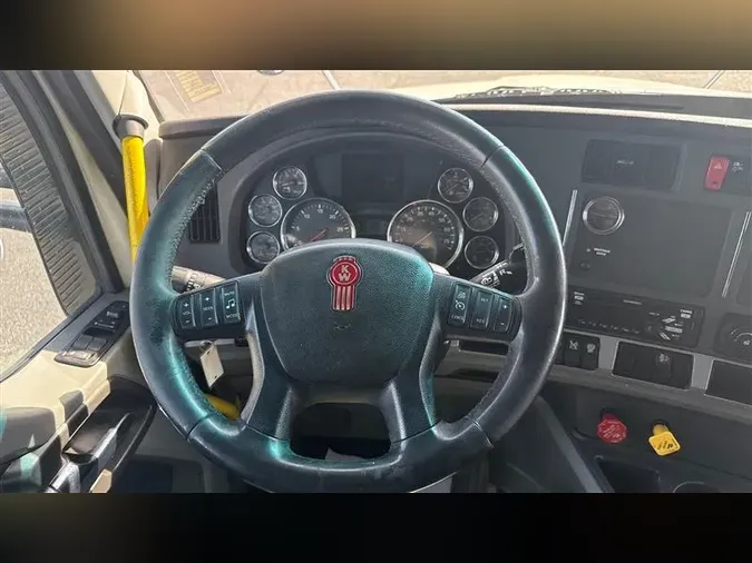 2021 KENWORTH T680