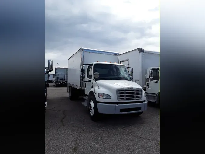 2019 FREIGHTLINER M2 106