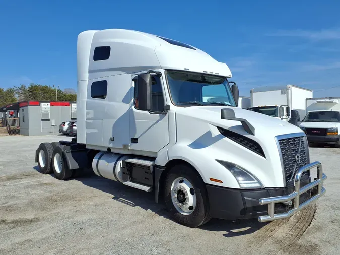 2019 VOLVO VNL64T-760