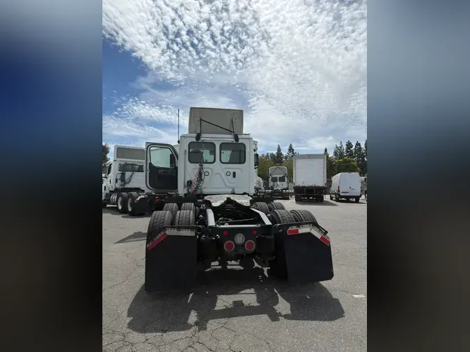 2021 FREIGHTLINER/MERCEDES NEW CASCADIA PX12664