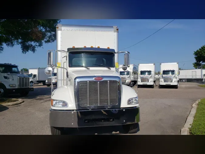 2020 Peterbilt 337