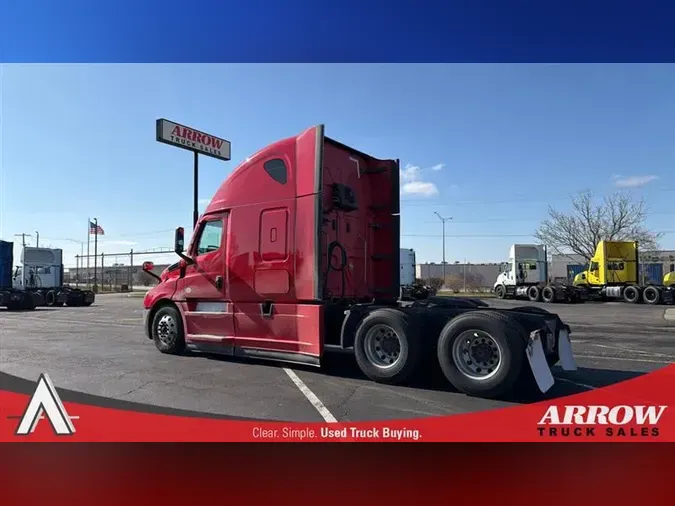 2023 FREIGHTLINER CA126