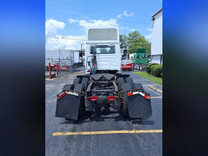 2019 NAVISTAR INTERNATIONAL LT625 DAYCAB T/A3e4afb161cf85b8ed719e8a9ade6e6d6