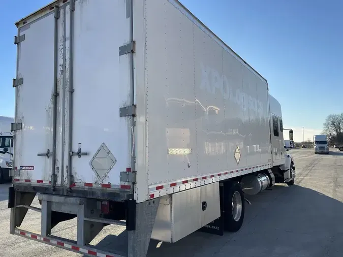 2019 Freightliner BUSINESS CLASS M2 112