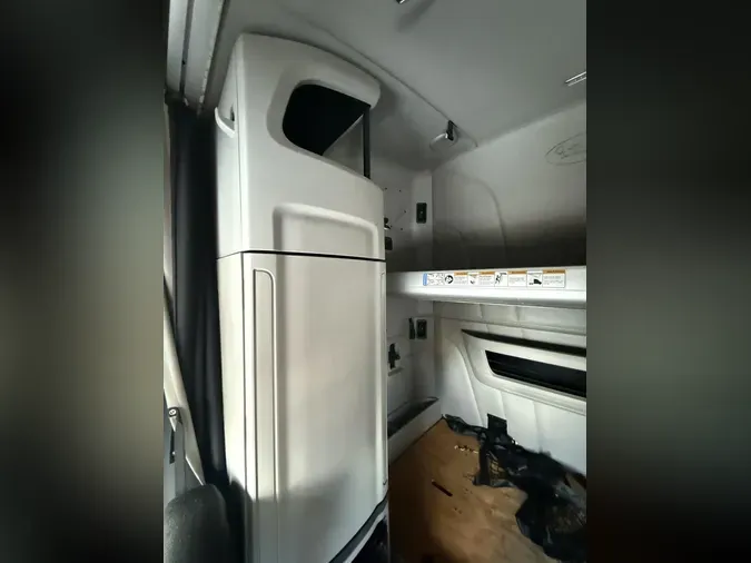 2020 Peterbilt 579