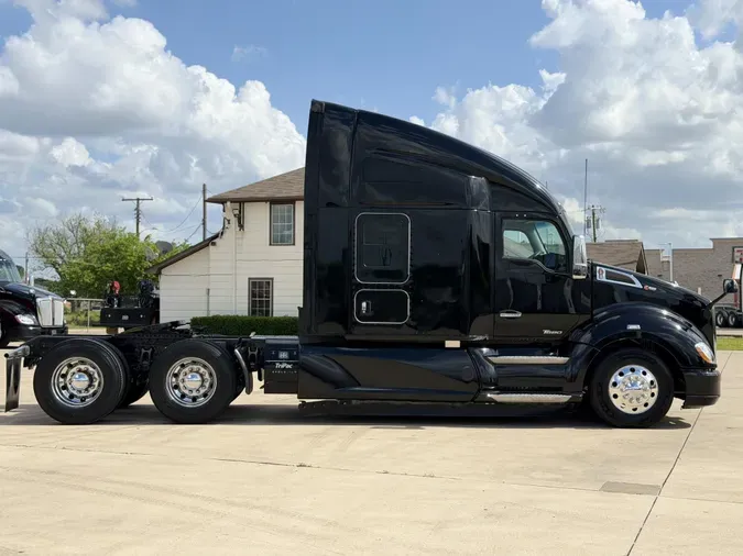 2022 Kenworth T6803e51d434b54168f4c213cc46cf094977