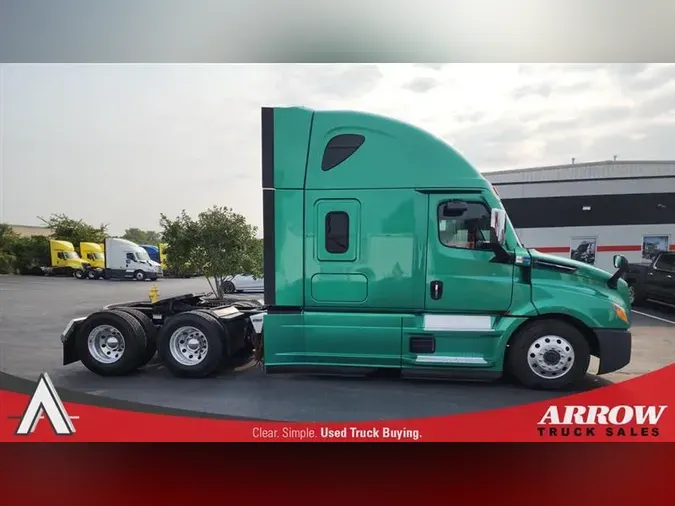 2020 FREIGHTLINER CA126