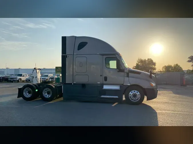2023 Freightliner Cascadia 1263e536cb2af28fe54dfe80ed505e5883e