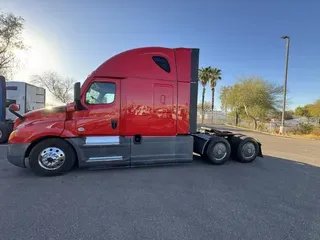 2021 Freightliner Cascadia