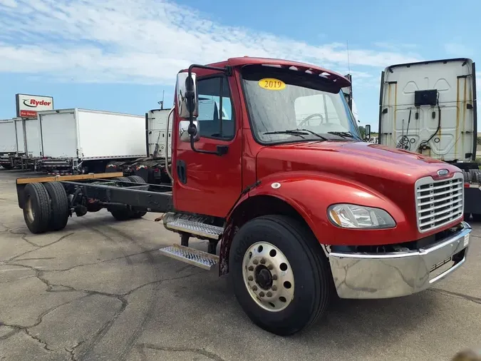 2019 FREIGHTLINER/MERCEDES M2 1063e5897f950df568cadcd28fd0de54bc2