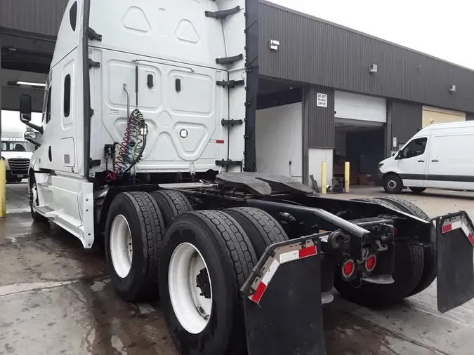 2021 FREIGHTLINER NEW CASCADIA PX12664