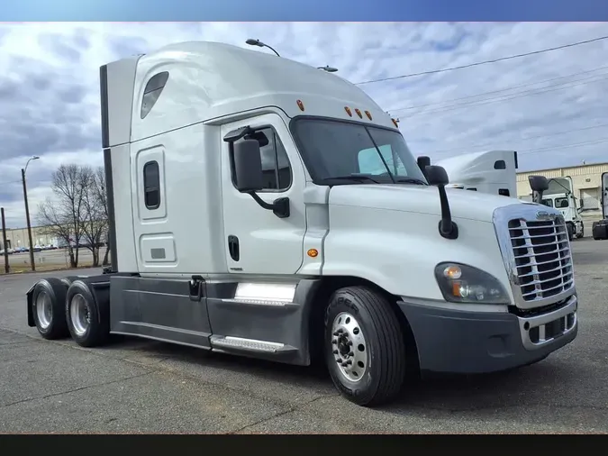 2020 FREIGHTLINER/MERCEDES CASCADIA 125