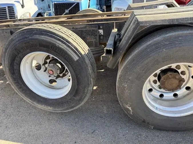2006 MACK GRANITE CV713