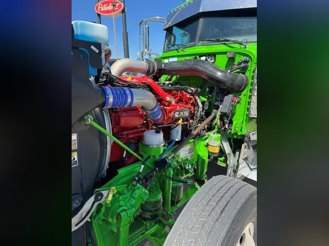 2019 Peterbilt 389