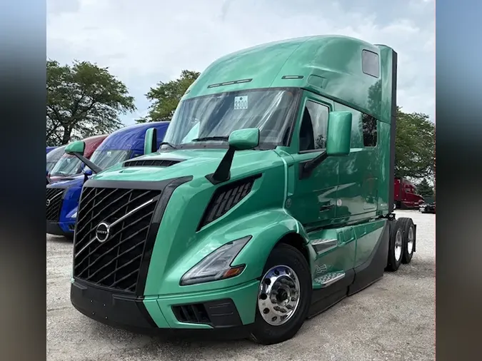 2026 VOLVO TRUCK VNL64TV043e676d04635a2faac2789fd35929d8d9