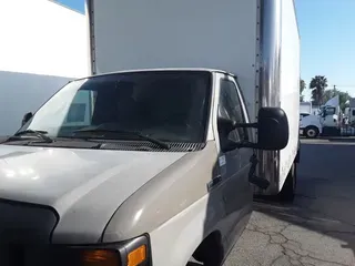 2017 FORD MOTOR COMPANY E350