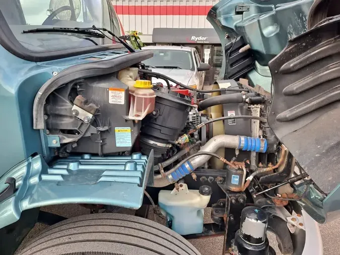 2021 FREIGHTLINER/MERCEDES M2 106