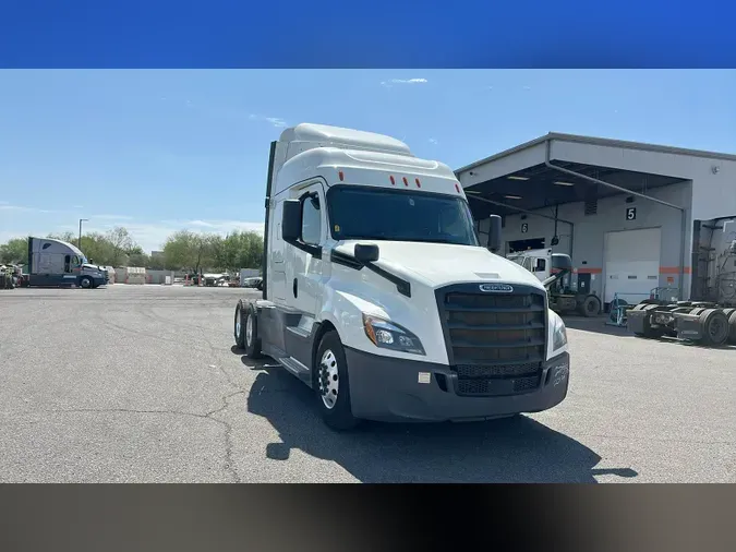 2020 Freightliner Cascadia 1263e711361ae195ffefcfd762f5c3af1ce