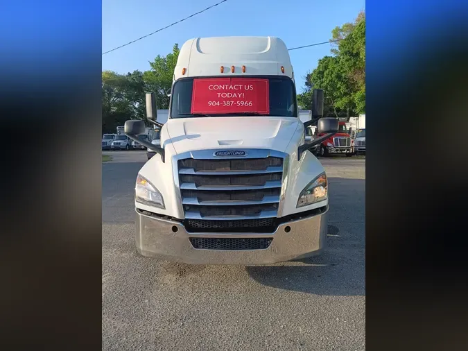 2020 FREIGHTLINER/MERCEDES NEW CASCADIA PX126643e735323d8ce272d514d2675ceb0e67b