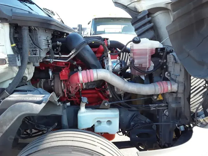 2020 NAVISTAR INTERNATIONAL LT625 DAYCAB T/A