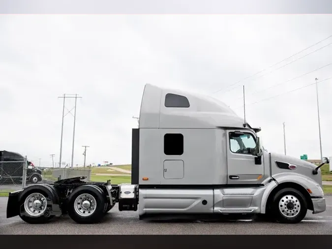 2019 PETERBILT 579