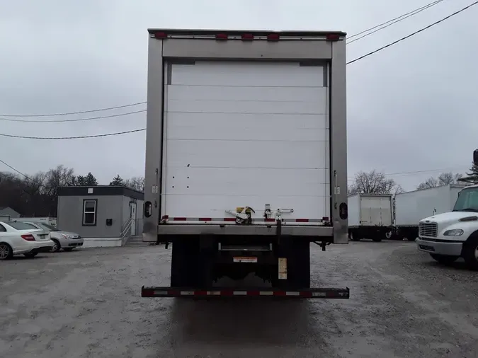 2019 FREIGHTLINER/MERCEDES M2 106