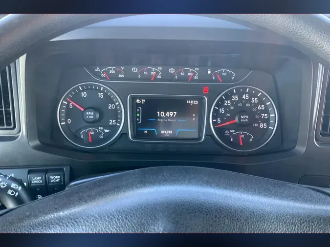 2022 INT LT625 6x4