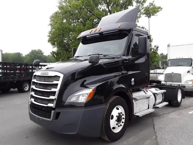 2020 FREIGHTLINER/MERCEDES NEW CASCADIA 1263e7e1ef2b9d5d808978f7049e06d5a52