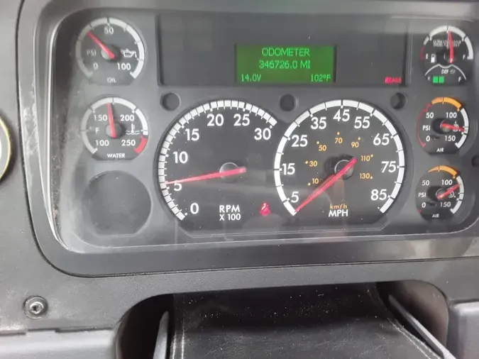 2020 FREIGHTLINER/MERCEDES CASCADIA 113