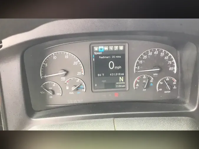 2023 Freightliner Cascadia