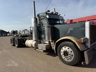 2001 PETERBILT 379EXHD
