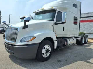 2019 NAVISTAR INTERNATIONAL LT625 SLPR CAB