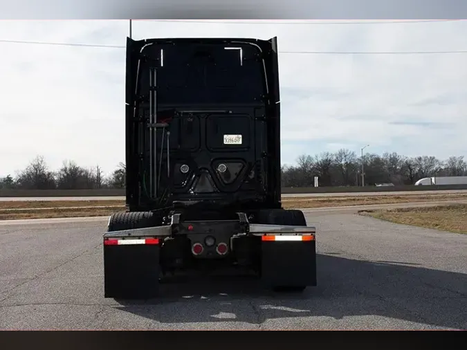 2018 FREIGHTLINER CASCADIA 125