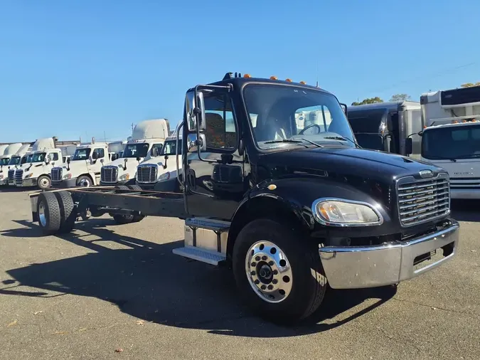 2019 FREIGHTLINER/MERCEDES M2 106