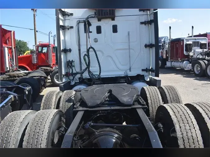 2015 FREIGHTLINER CASCADIA 125