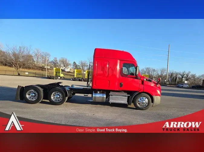 2020 FREIGHTLINER CA116