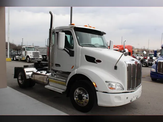 2020 Peterbilt 579