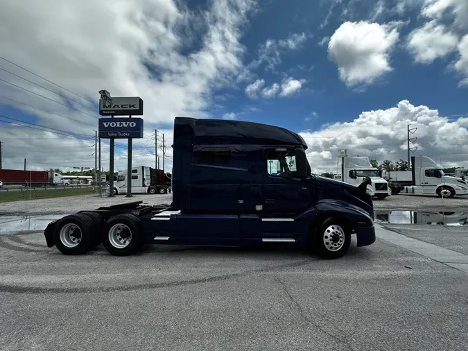 2019 Volvo VNL64T740